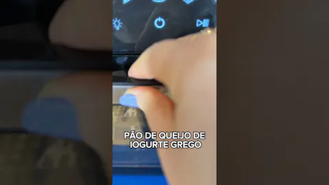 Pão de Queijo de Iogurte Grego