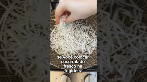 Tapioca Doce com Coco Ralado e Doce de Leite