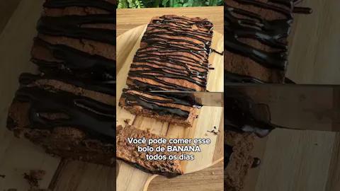 Bolo de Banana com Farinha de Coco