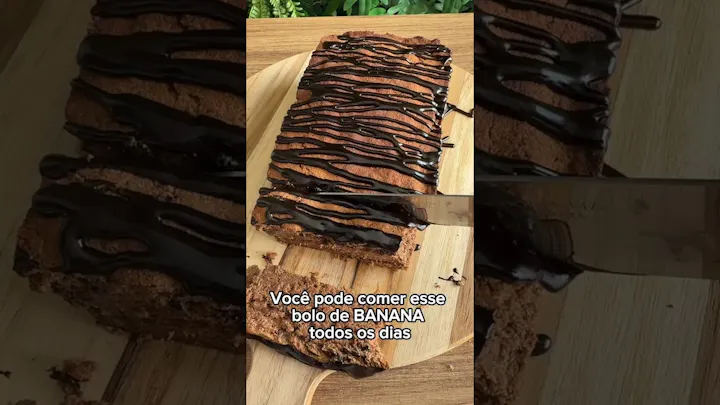 Vídeo: Bolo de Banana com Farinha de Coco