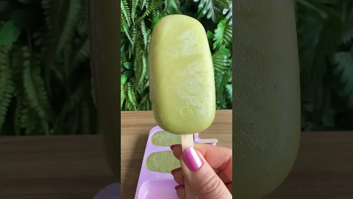 Vídeo: Picolé de Uva Verde com Leite de Coco e Hortelã