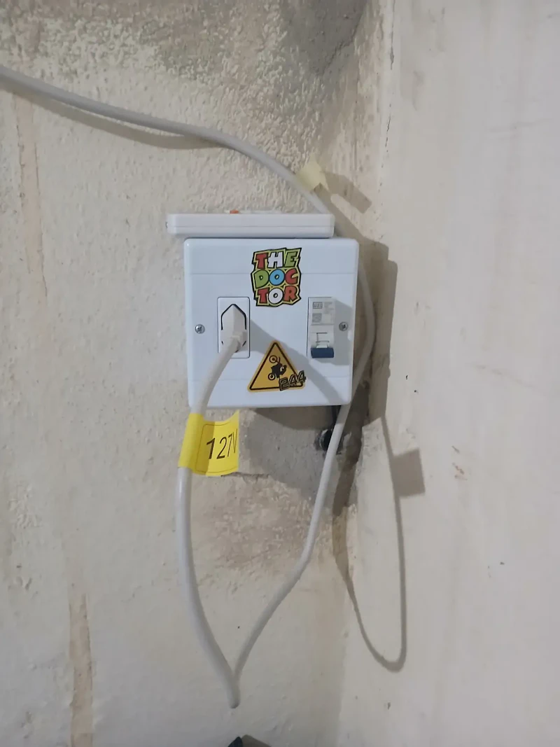 Ar Condicionado Janela Gree 10.000 BTUs Frio R-32 Resistente Maresia