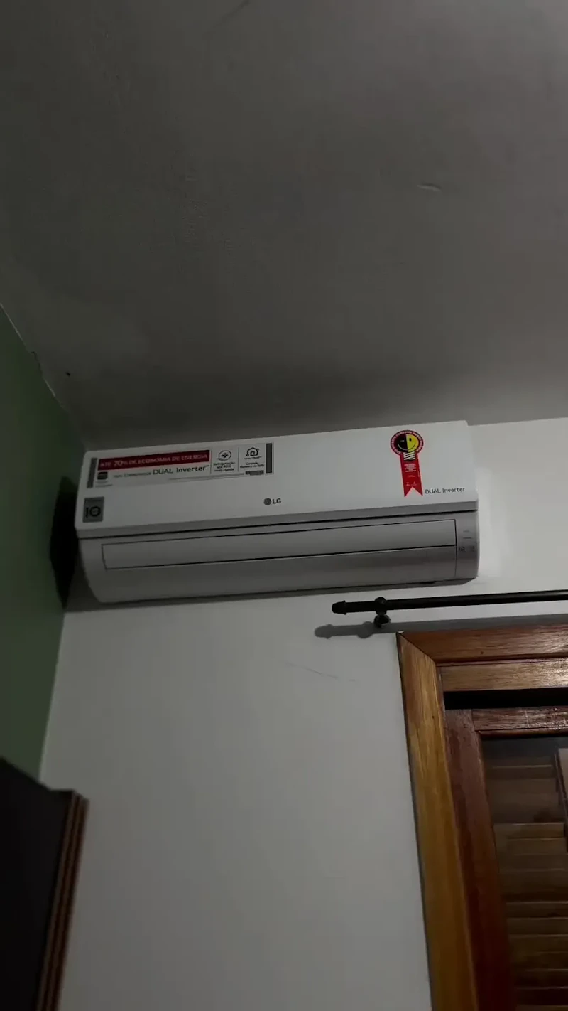 Ar Condicionado Split Hi Wall Inverter R-32 LG Dual Inverter Voice +AI 9.000 BTUs Frio — foto 11 de 16