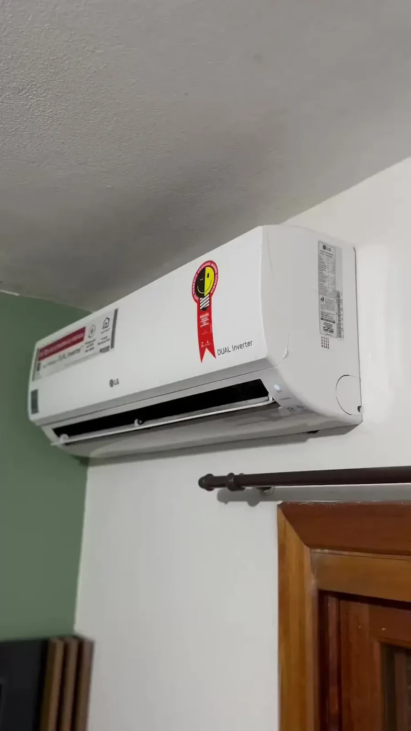 Ar Condicionado Split Hi Wall Inverter R-32 LG Dual Inverter Voice +AI 9.000 BTUs Frio — foto 9 de 16